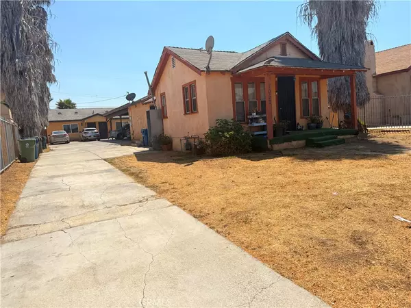 1052 W 106th ST, Los Angeles, CA 90044