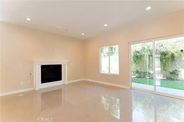 Panorama City, CA 91402,9246 Cedros AVE #4