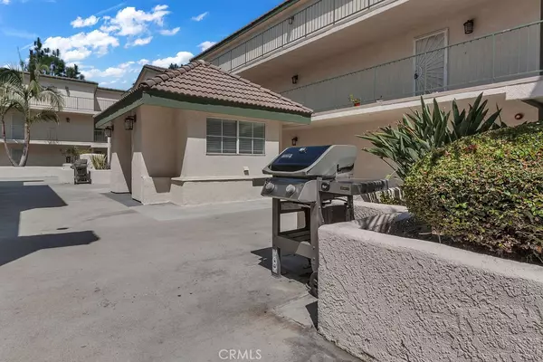 Paramount, CA 90723,15000 Downey AVE #231