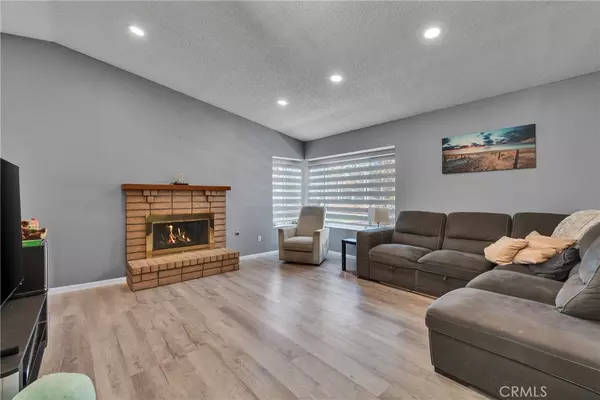 2885 Heller DR, Jurupa Valley, CA 92509