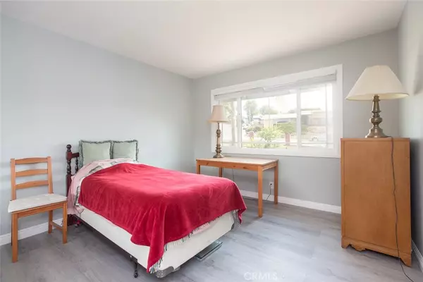 Montebello, CA 90640,1917 Merle DR
