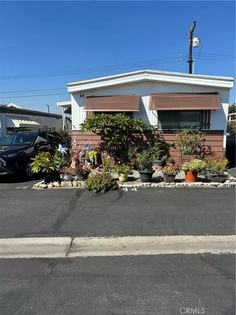 Montebello, CA 90640,630 S Maple AVE S #44