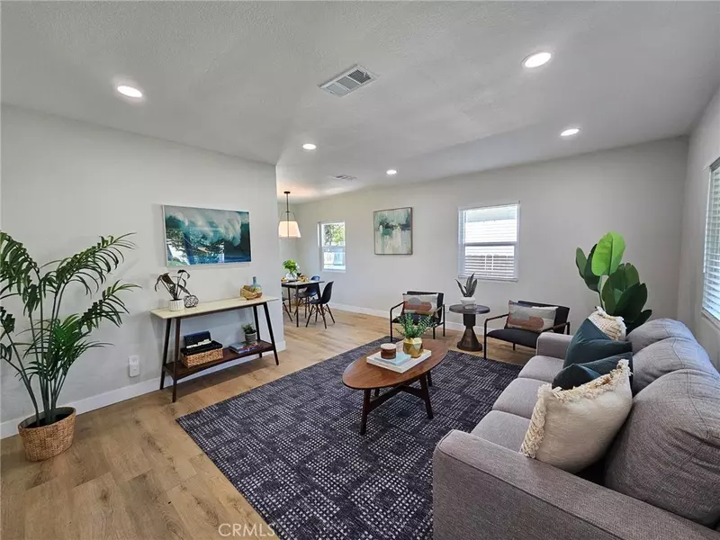 425 S Cliveden AVE, Compton, CA 90220