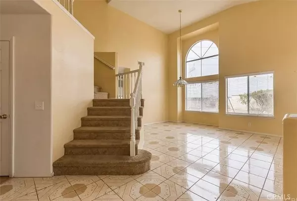 Victorville, CA 92392,13186 Blue Mesa CT