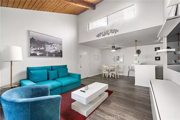 Canoga Park, CA 91304,8601 International AVE #224