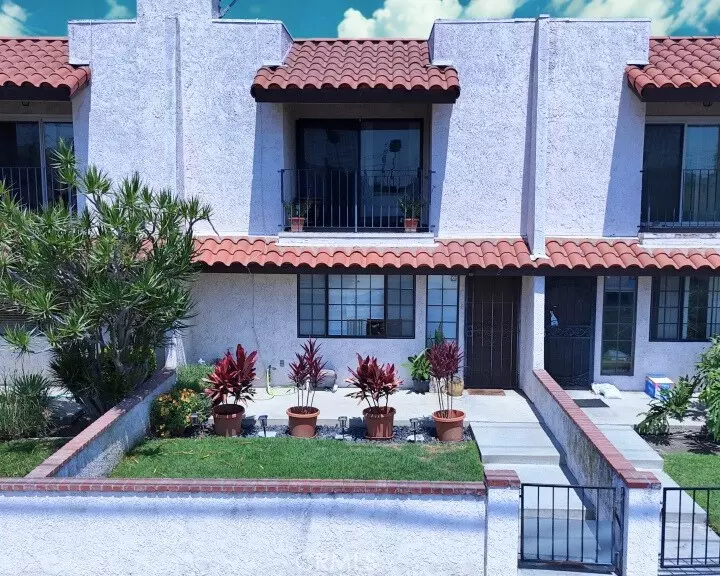 9133 Ramona ST #2, Bellflower, CA 90706