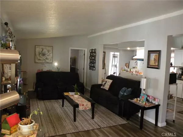 Perris, CA 92571,350 E San Jacinto AVE #121