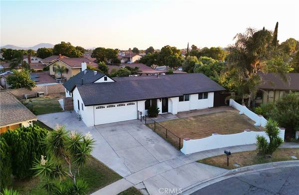 665 W Winchester DR, Rialto, CA 92376