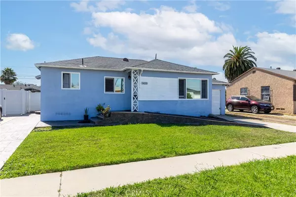 Compton, CA 90220,1423 S Gunlock AVE