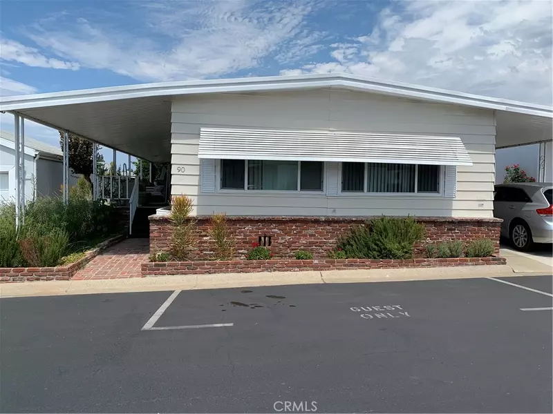 23301 Ridge Route DR #90, Laguna Hills, CA 92653