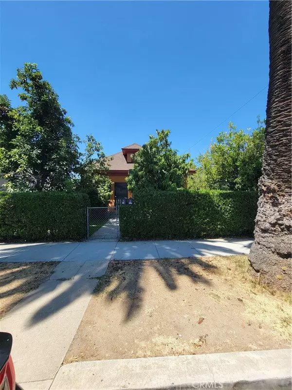 Ontario, CA 91762,718 S Vine AVE #A