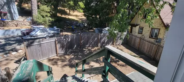 Crestline, CA 92325,513 Springy