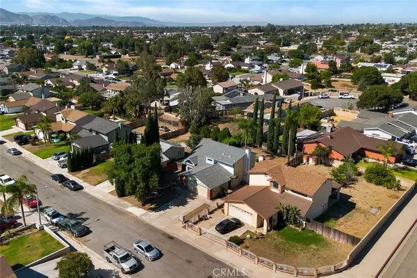 Fontana, CA 92336,7724 Myles CT