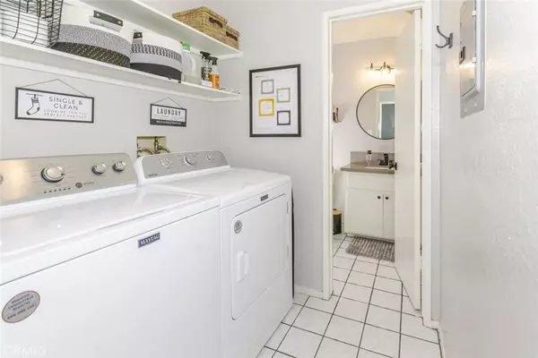 La Habra, CA 90631,581 W Greenwood AVE #6