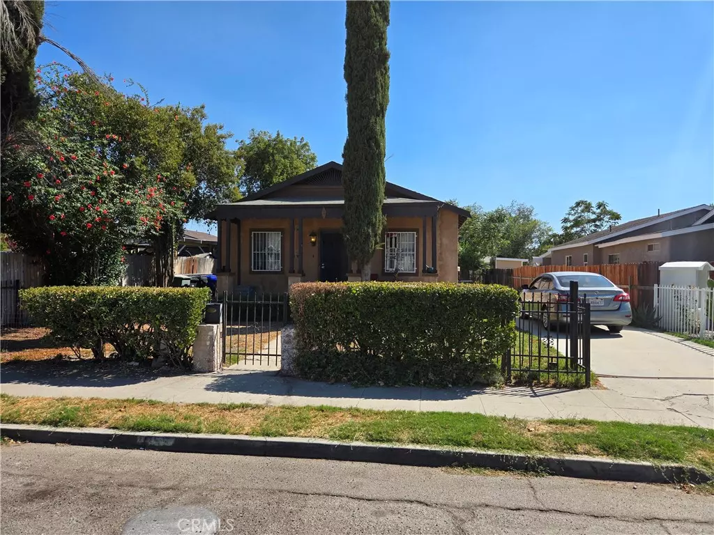 San Bernardino, CA 92410,255 E Kingman ST