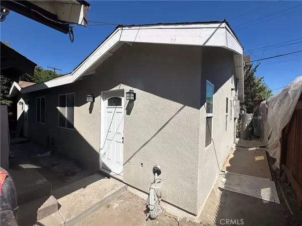 Los Angeles, CA 90062,3974 S Harvard BLVD