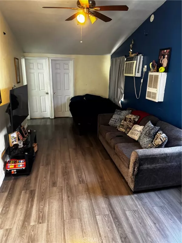 Norwalk, CA 90650,11864 Hayford ST