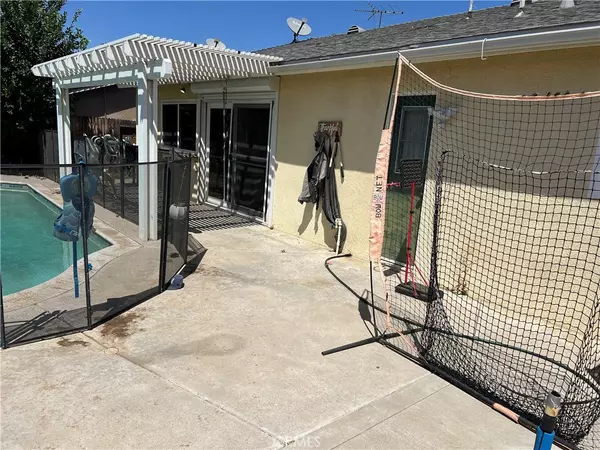 Riverside, CA 92503,3070 Linda Lou LN