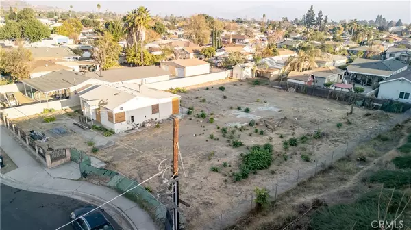 Pacoima, CA 91331,13722 Pierce ST