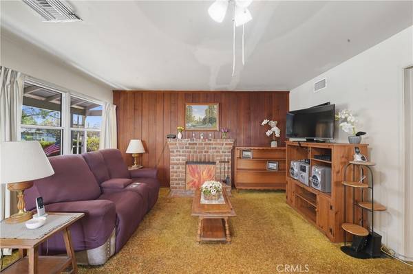 Sherman Oaks, CA 91411,5825 Columbus