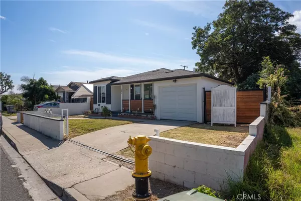 Compton, CA 90220,218 W Johnson ST