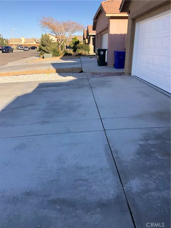 Victorville, CA 92392,12941 Rising Moon Way