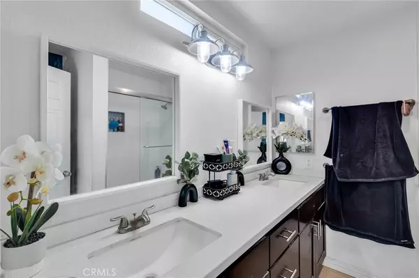 Riverside, CA 92501,4557 Snake River RD