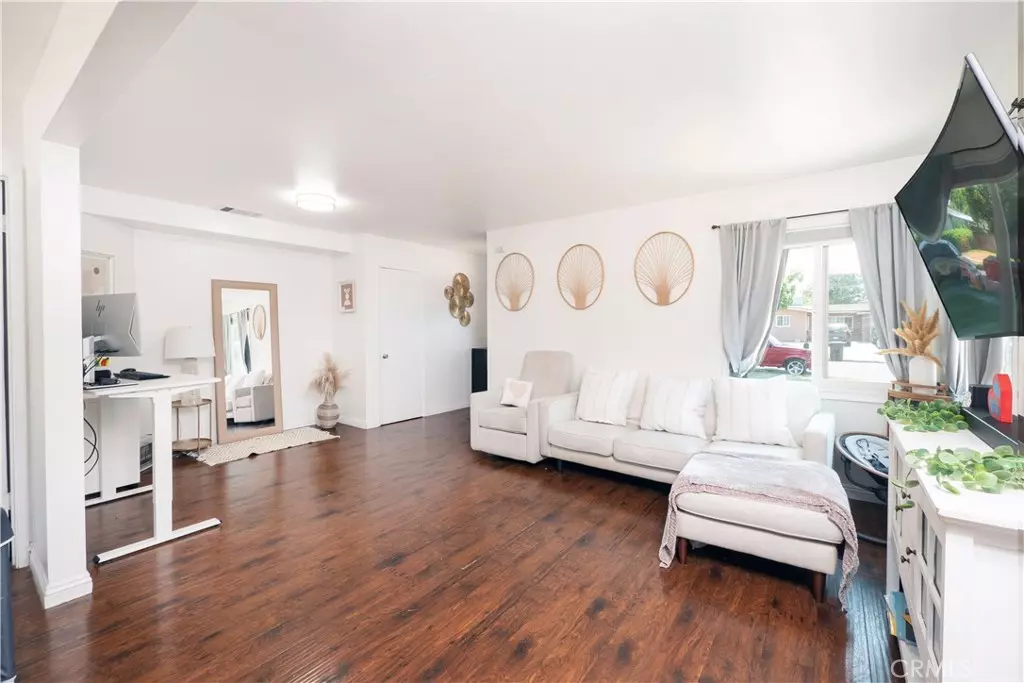 Riverside, CA 92503,3893 Overland ST