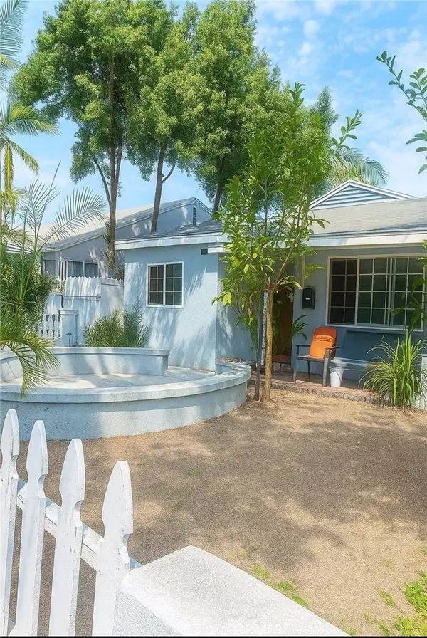 Long Beach, CA 90805,1441 e eleonor