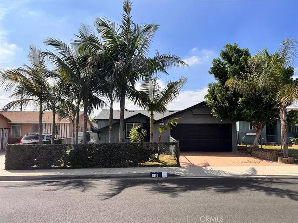 1918 W Piru ST W, Compton, CA 90222