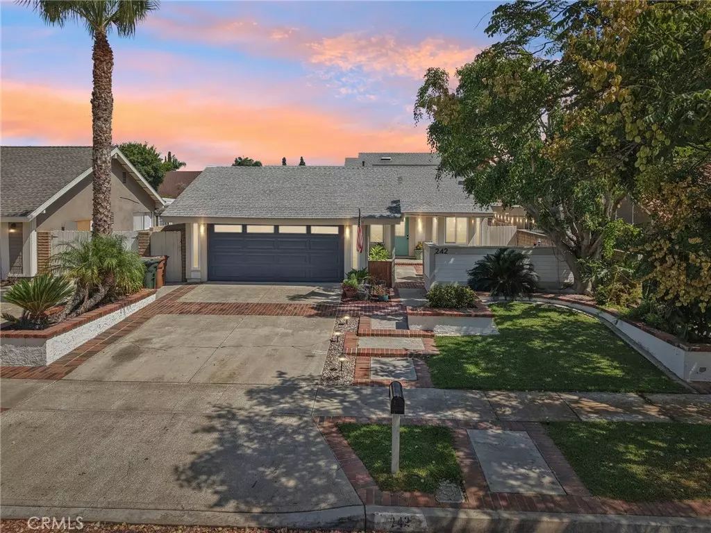 Anaheim, CA 92807,242 N Camino Arroyo