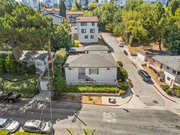 Los Angeles, CA 90065,4200 Toland WAY