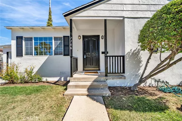 Los Angeles, CA 90045,7706 Hindry Avenue