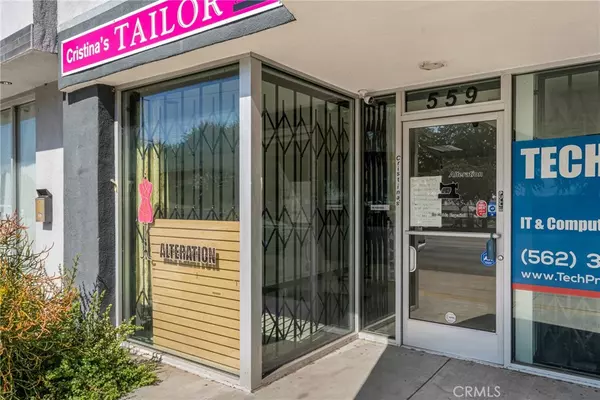 La Habra, CA 90631,559 W Whittier