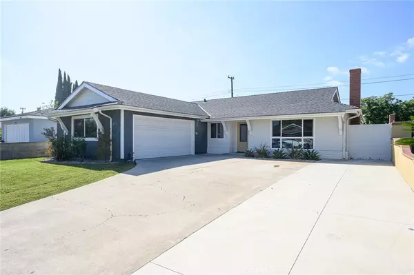 2406 S Pacific AVE, Santa Ana, CA 92704