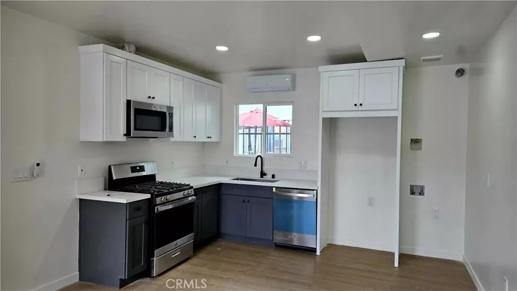 11171 Bullis RD #E, Lynwood, CA 90262