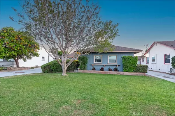 Downey, CA 90241,9326 Via Amorita