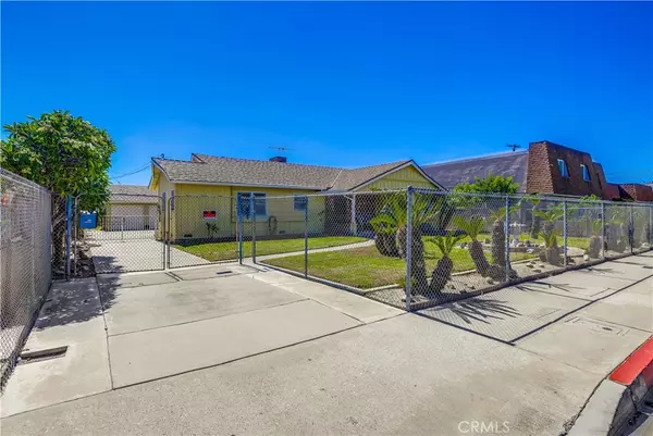 Westminster, CA 92683,9132 Hazard