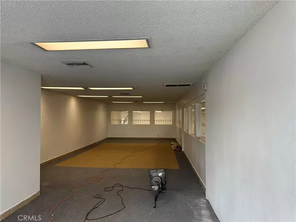 Other, CA 90044,8650 8652 S Vermont