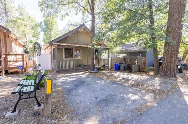 Arrowbear, CA 92382,32905 Chipmunk LN