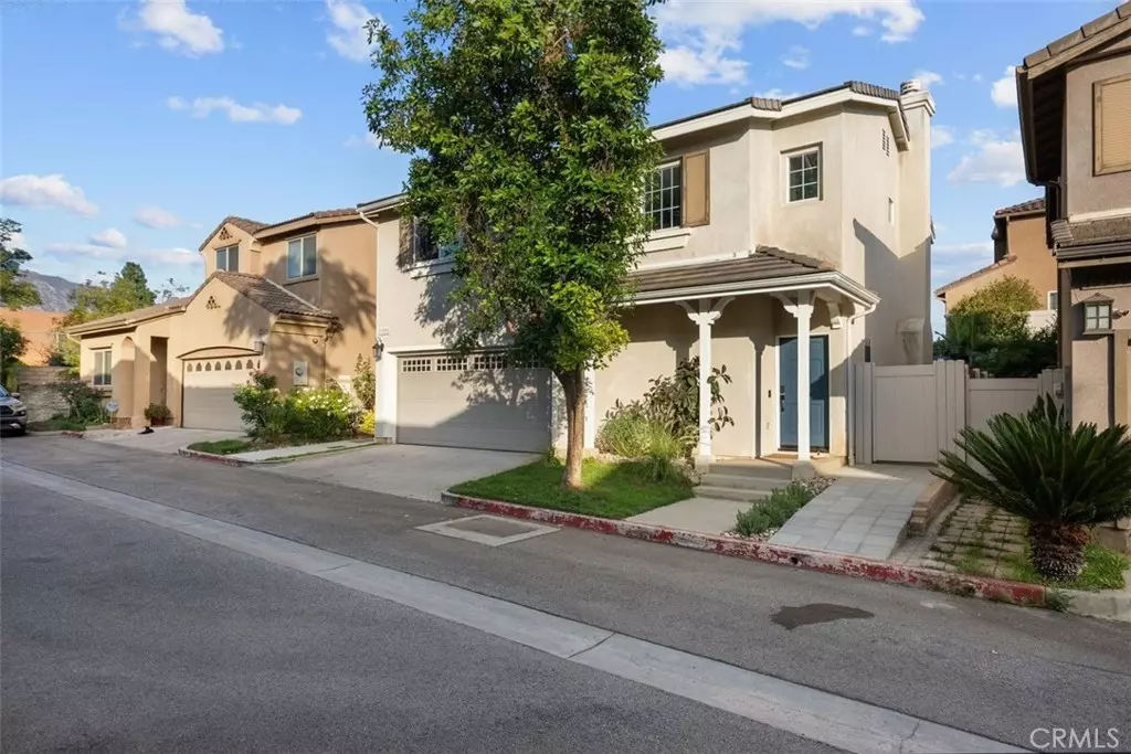 Sylmar, CA 91342,13372 Hyland
