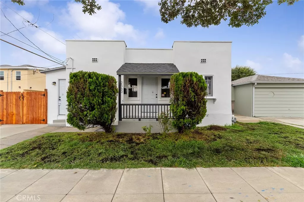 Alhambra, CA 91803,2560 Las Flores ST