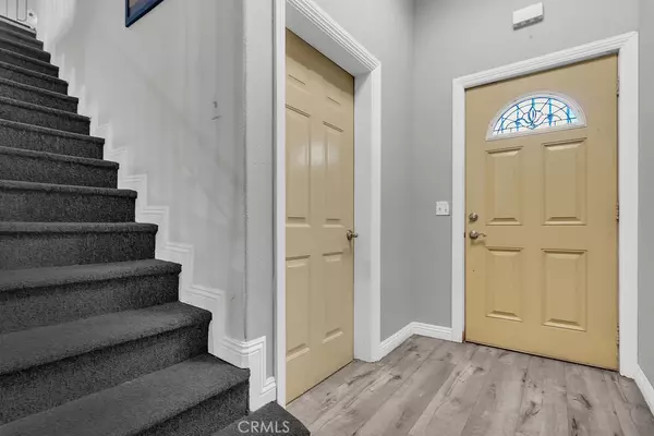 Lynwood, CA 90262,12060 Santa Fe AVE #4