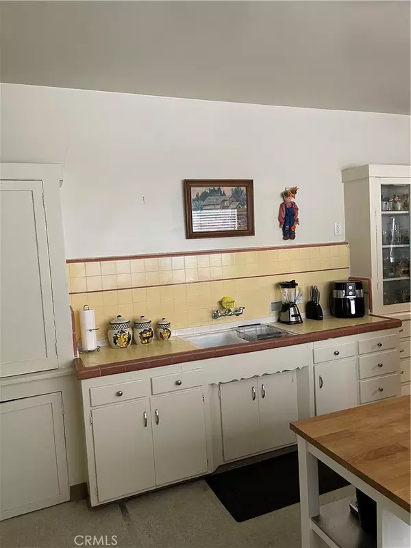 Los Angeles, CA 90031,2430 Griffin