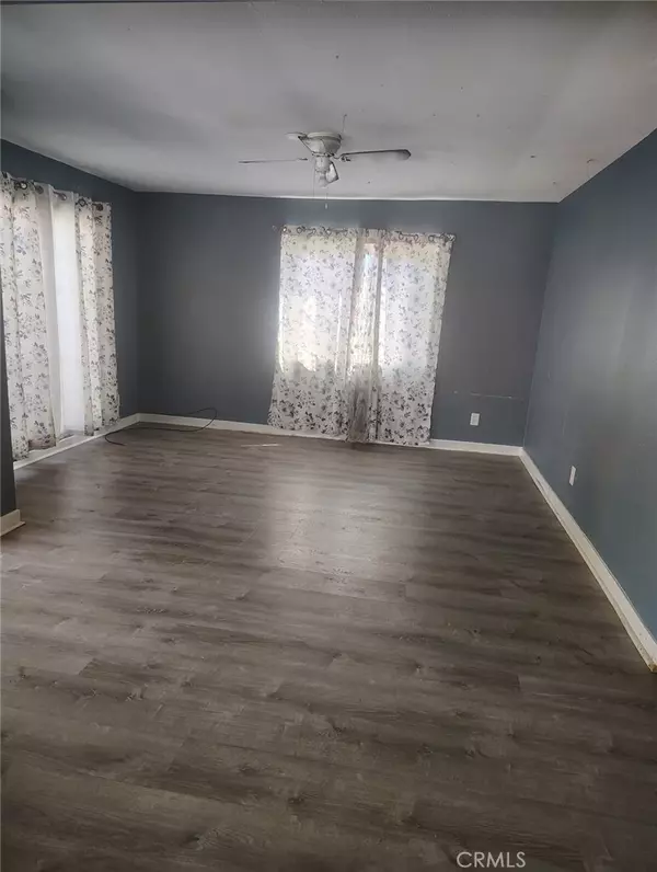 Victorville, CA 92395,16583 E