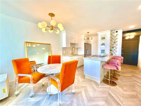 Long Beach, CA 90802,100 Atlantic AVE #210