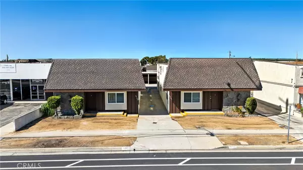 Downey, CA 90242,12143 Downey AVE