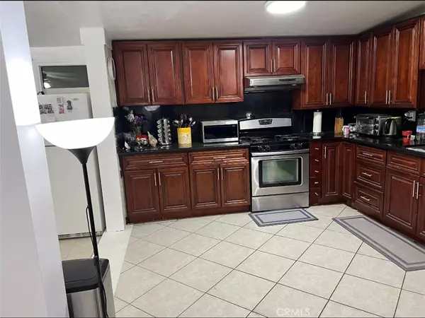 Victorville, CA 92395,16593 Forrest