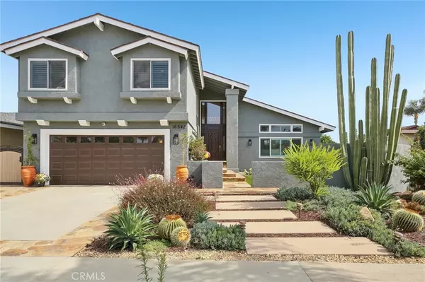 Huntington Beach, CA 92649,16542 Los Verdes LN