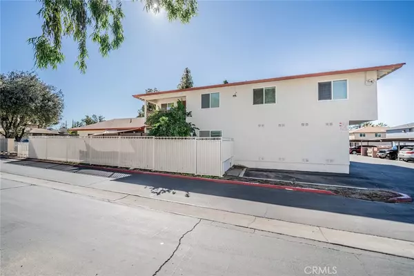 Redlands, CA 92374,1117 Oxford